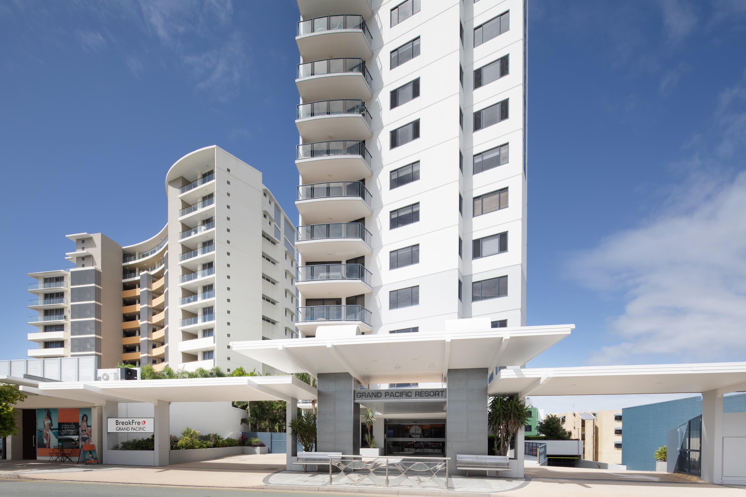 Breakfree Grand Pacific Aparthotel Caloundra Exterior photo