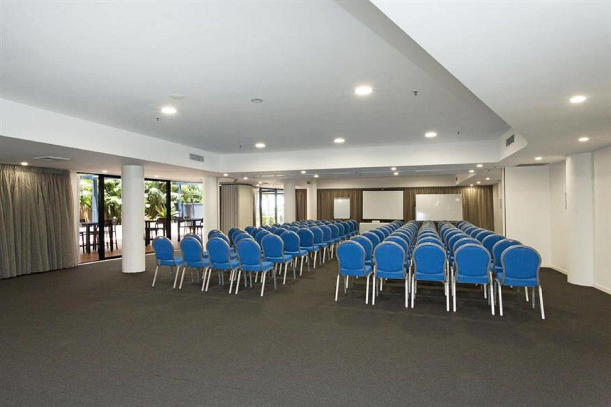 Breakfree Grand Pacific Aparthotel Caloundra Exterior photo